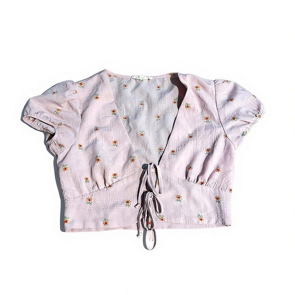 PacSun LA Hearts Pink Floral Puff Tie Top